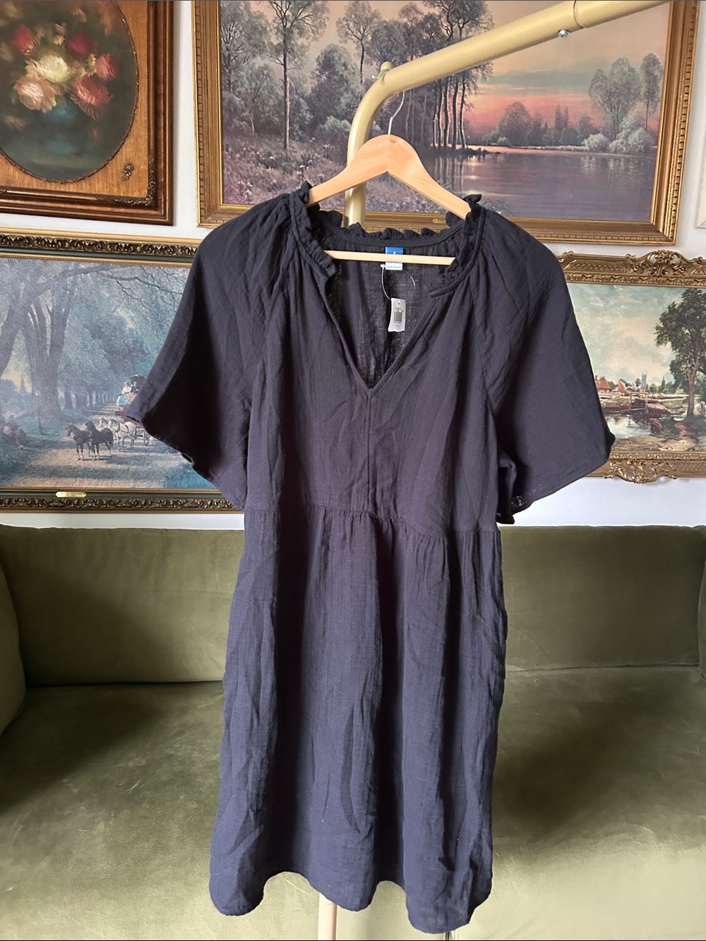 NWT Old Navy Black Short Sleeve V-Neck Mini Dress